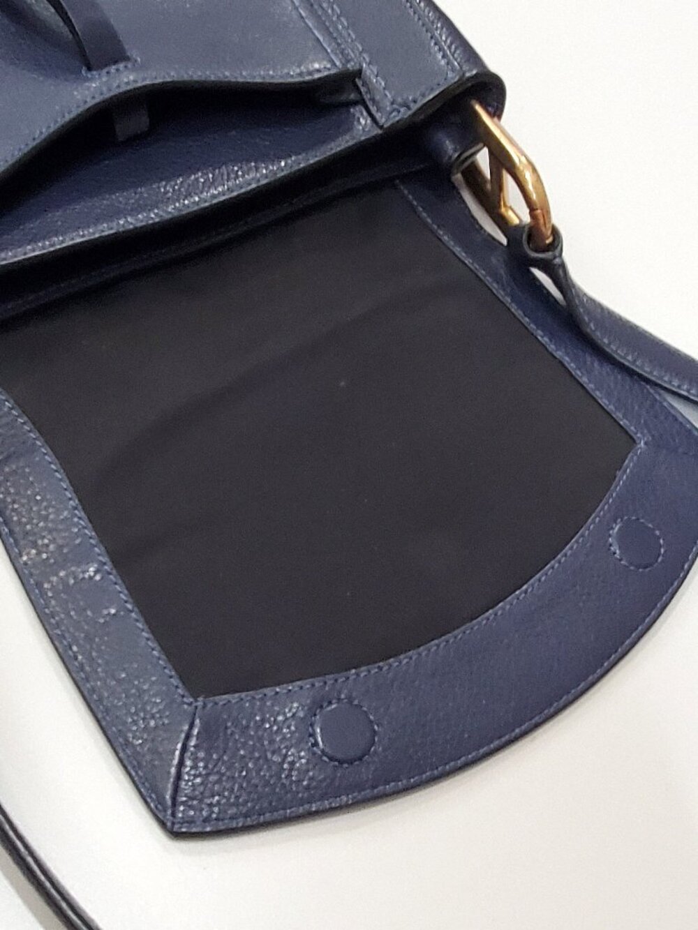 Marc Jacobs Maverick Large Saddle Shoulder Bag in Navy Blue Leather - Picture 5 of 13